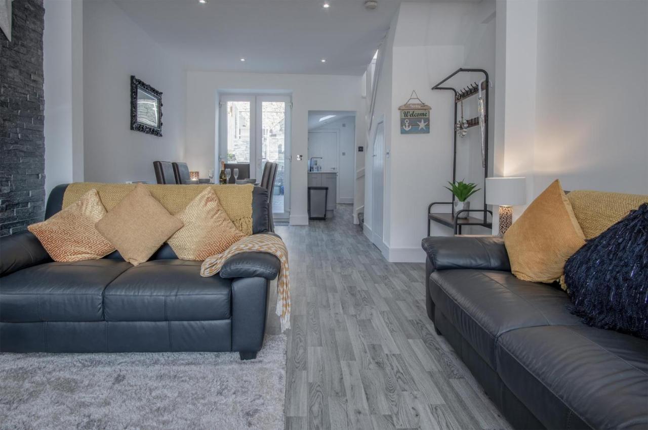 Hawtree Cottage - 2 Bedroom Cottage - تينبي المظهر الخارجي الصورة