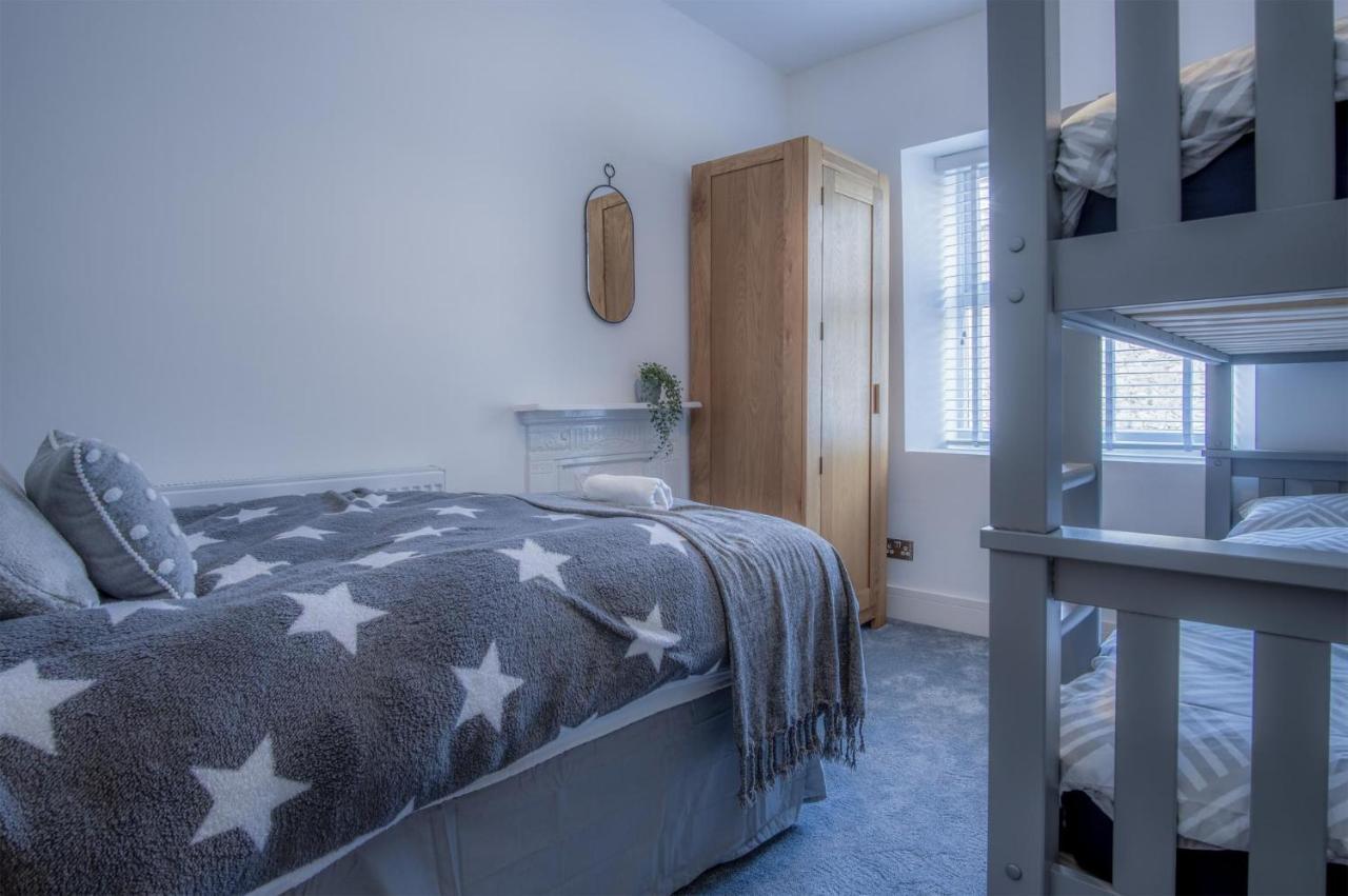 Hawtree Cottage - 2 Bedroom Cottage - تينبي المظهر الخارجي الصورة