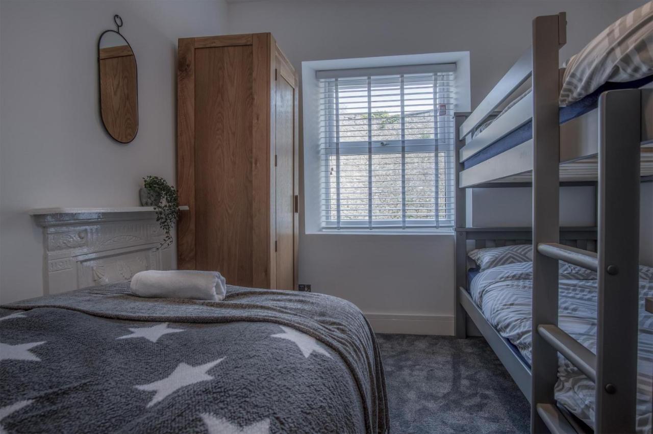 Hawtree Cottage - 2 Bedroom Cottage - تينبي المظهر الخارجي الصورة