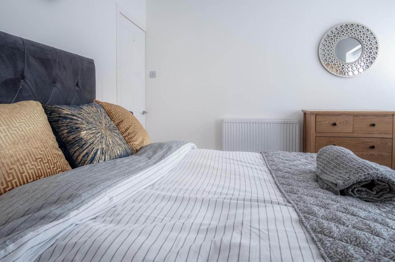 Hawtree Cottage - 2 Bedroom Cottage - تينبي المظهر الخارجي الصورة
